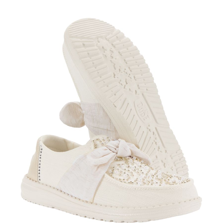 Wendy Bow Embellishment – White - Image 3