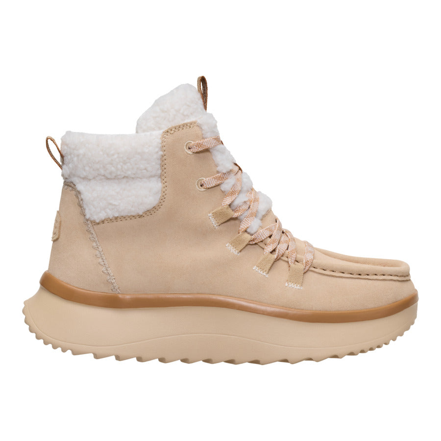 Wendy Peak Apres Suede Cozy Stitch – Tan - Image 9
