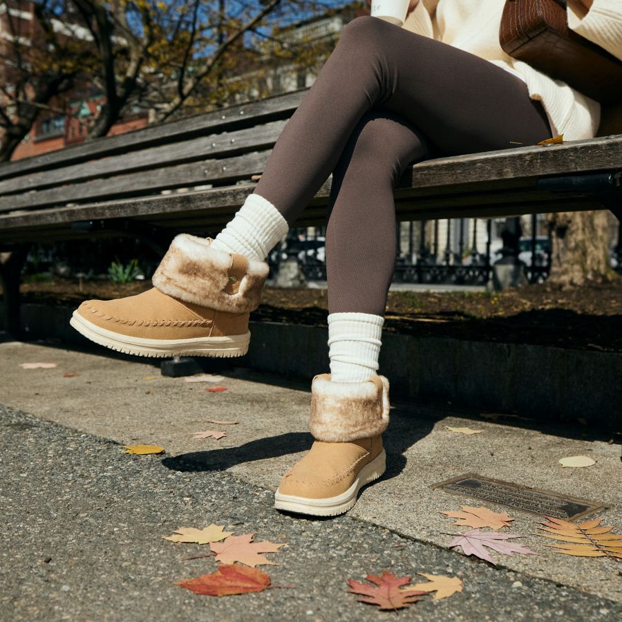 Camden Cuff Classic Cozy – Cognac - Image 11